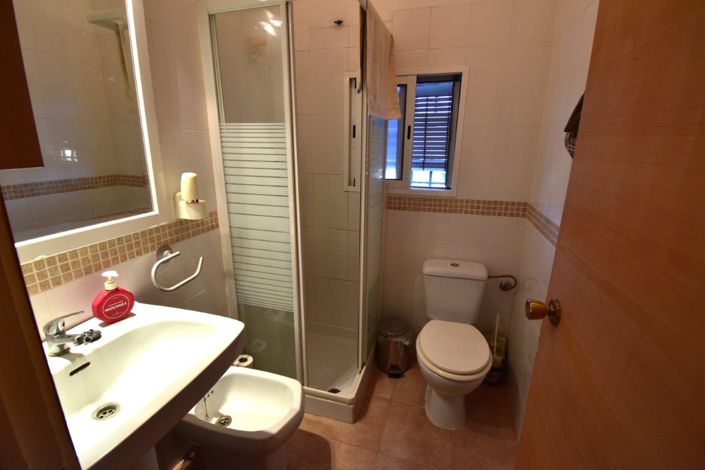 Image No.2-3 Bed Villa for sale