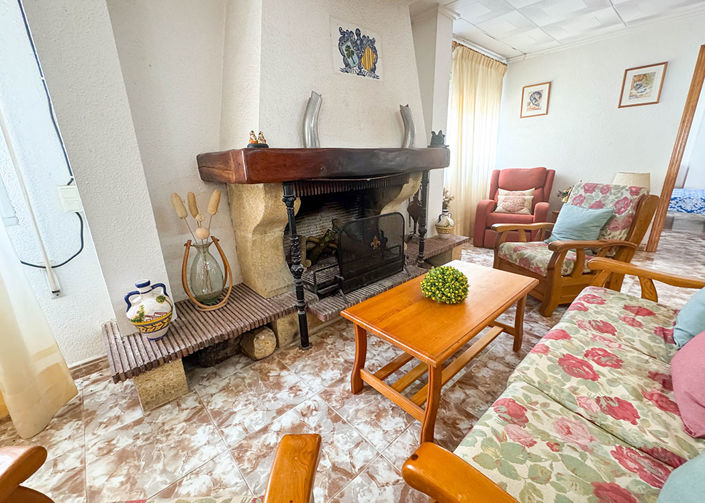 Image No.9-7 Bed Villa for sale