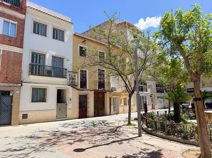 Image No.3-Villa de 3 chambres à vendre à Gandía