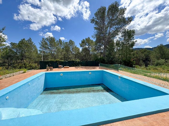 Image No.5-6 Bed Villa for sale