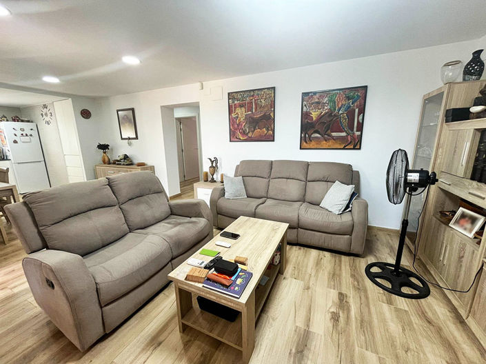 Image No.2-3 Bed Villa for sale