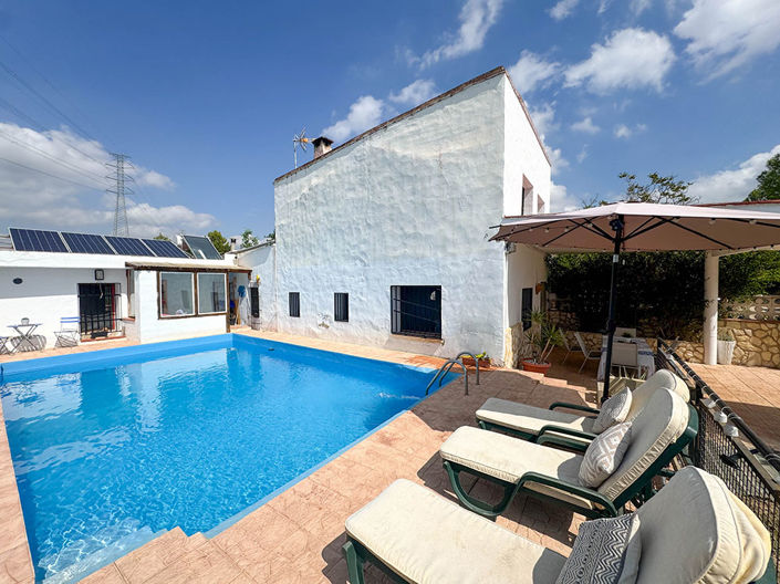 Image No.1-Villa de 3 chambres à vendre à Guadassuar