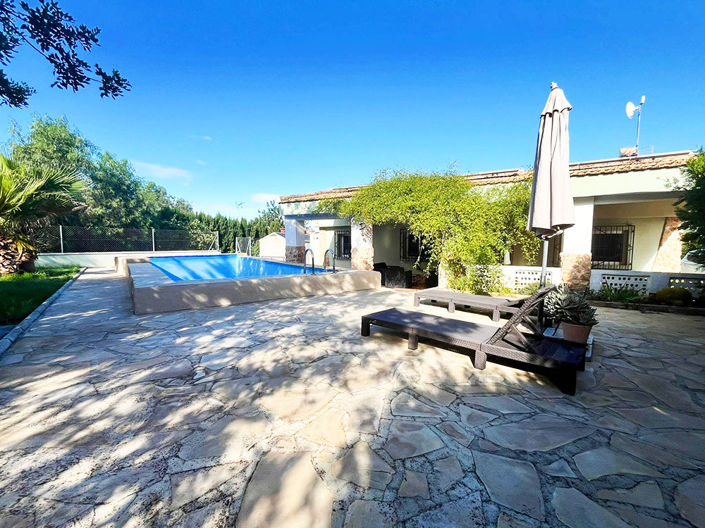 Image No.2-Villa de 3 chambres à vendre à Cheste