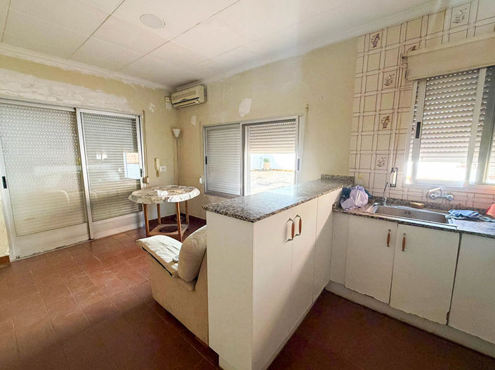 Image No.8-Maison de ville de 4 chambres à vendre à Montroy