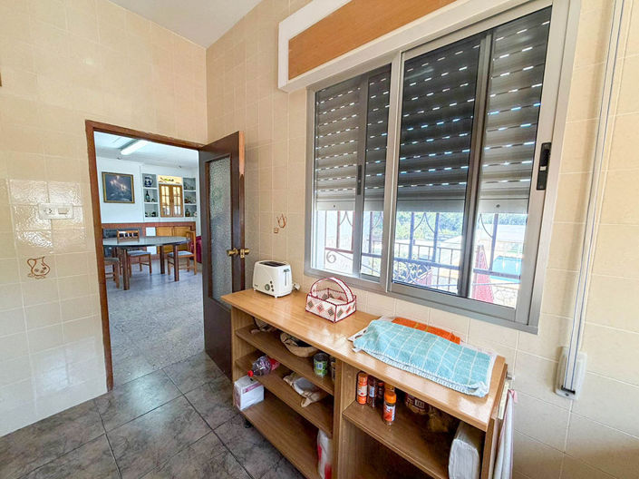 Image No.8-4 Bed Villa for sale