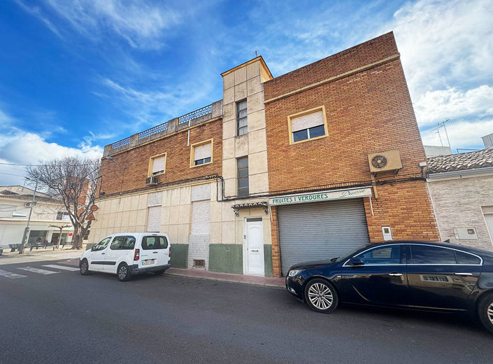 Image No.3-Maison de ville de 9 chambres à vendre à Genovés