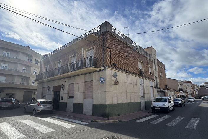 Image No.7-Maison de ville de 9 chambres à vendre à Genovés