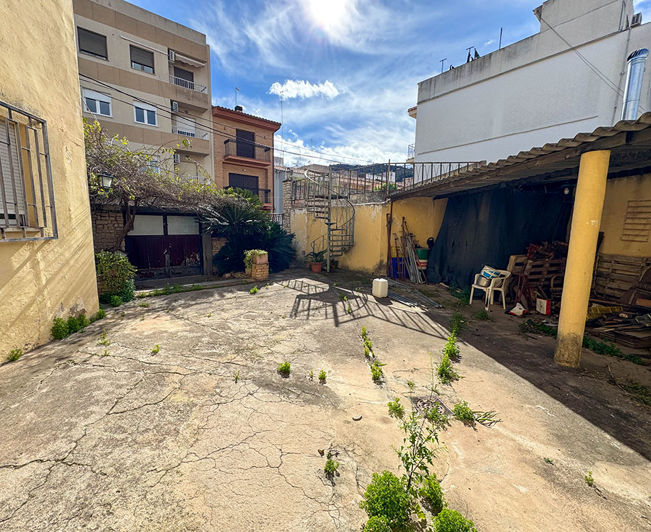 Image No.8-Maison de ville de 9 chambres à vendre à Genovés