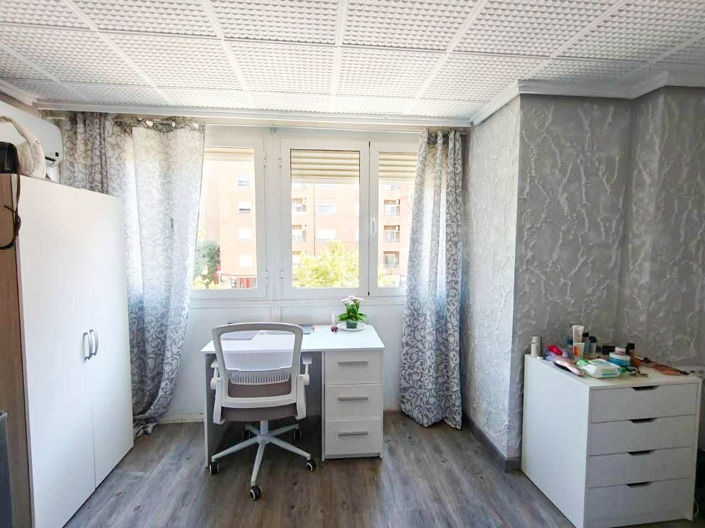 Image No.2-Appartement de 5 chambres à vendre à Xirivella