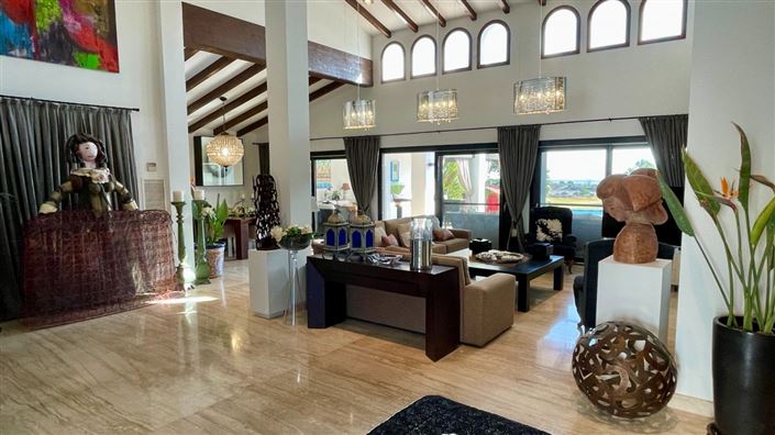 Image No.13-5 Bed Villa for sale