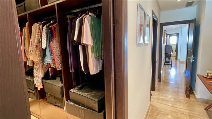 Image No.28-5 Bed Villa for sale