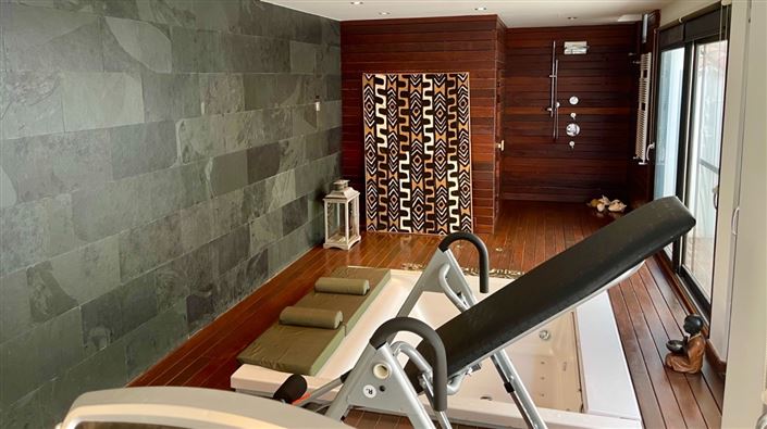 Image No.48-5 Bed Villa for sale