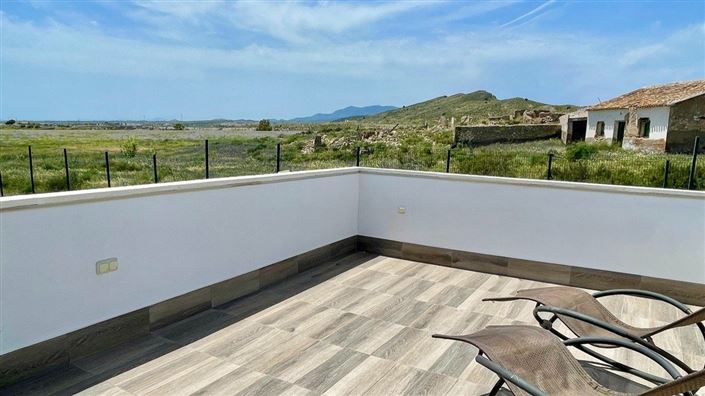 Image No.2-3 Bed Villa for sale