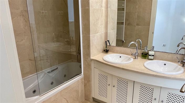 Image No.26-3 Bed Villa for sale