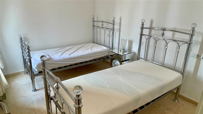 Image No.33-3 Bed Villa for sale