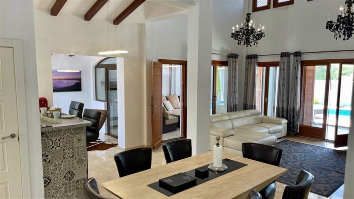 Image No.8-3 Bed Villa for sale