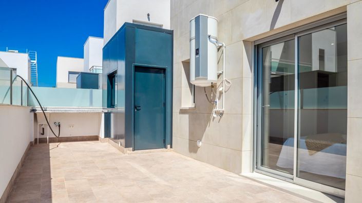 Image No.21-3 Bed Villa for sale