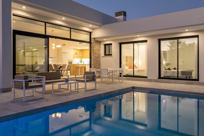 Image No.2-3 Bed Villa for sale