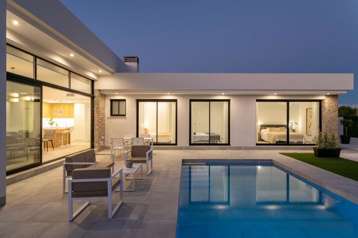 Image No.3-3 Bed Villa for sale