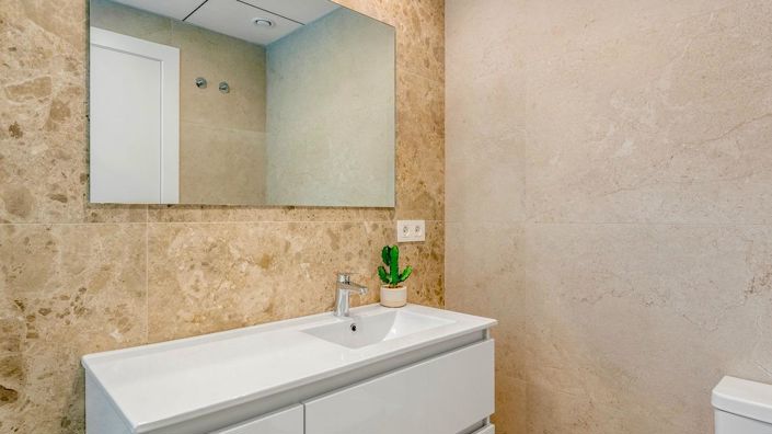 Image No.14-3 Bed Villa for sale