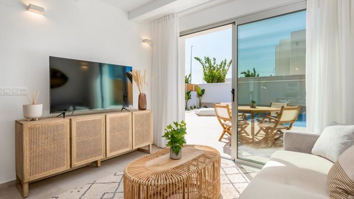 Image No.7-3 Bed Villa for sale