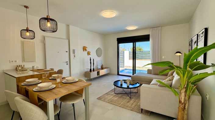 Image No.5-2 Bed Villa for sale