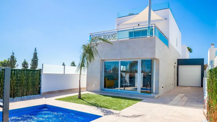 Image No.4-3 Bed Villa for sale