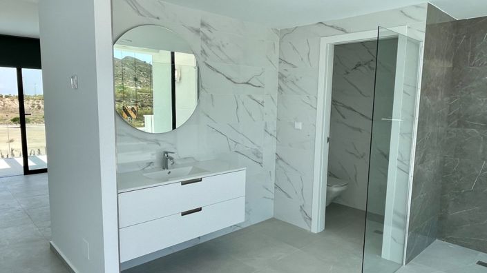 Image No.12-3 Bed Villa for sale