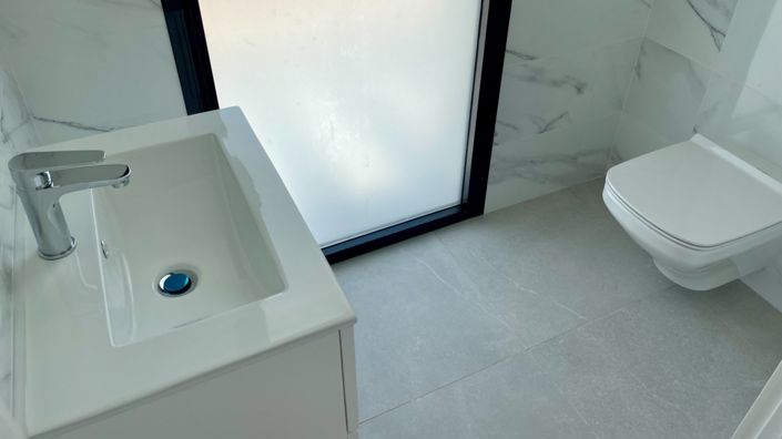 Image No.22-3 Bed Villa for sale