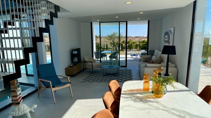 Image No.5-4 Bed Villa for sale