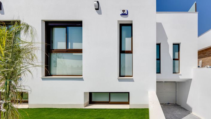 Image No.11-4 Bed Villa for sale