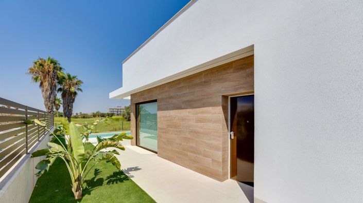 Image No.20-4 Bed Villa for sale