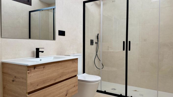 Image No.24-4 Bed Villa for sale