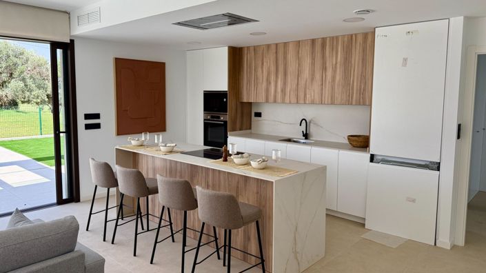 Image No.26-4 Bed Villa for sale