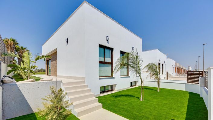 Image No.9-4 Bed Villa for sale