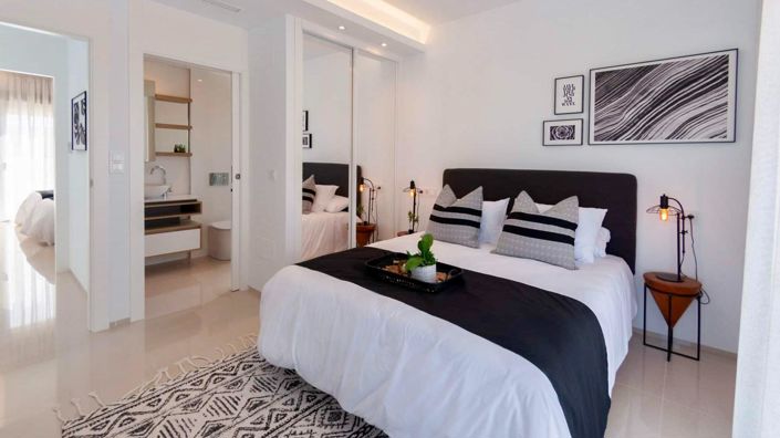 Image No.4-3 Bed Villa for sale