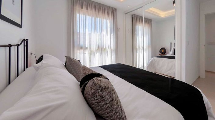 Image No.7-3 Bed Villa for sale