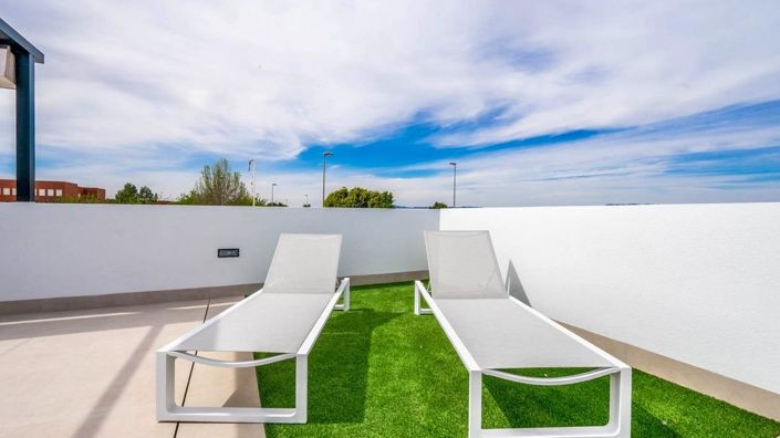 Image No.17-3 Bed Villa for sale