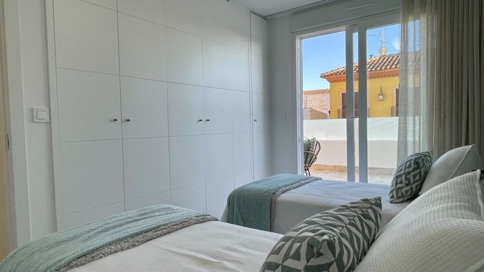 Image No.14-3 Bed Villa for sale