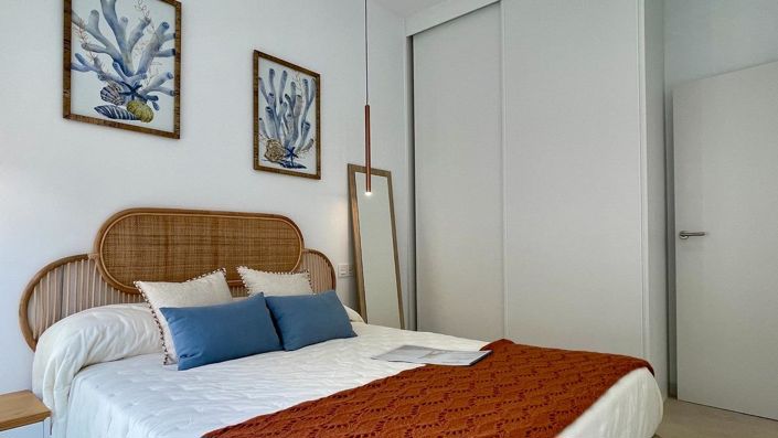 Image No.7-2 Bed Apartment for sale