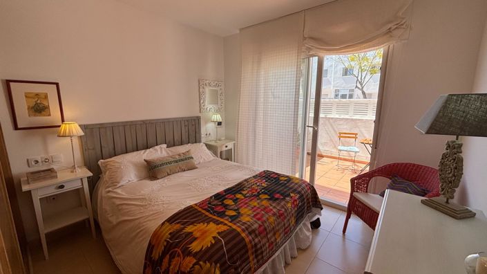 Image No.13-3 Bed Apartment for sale