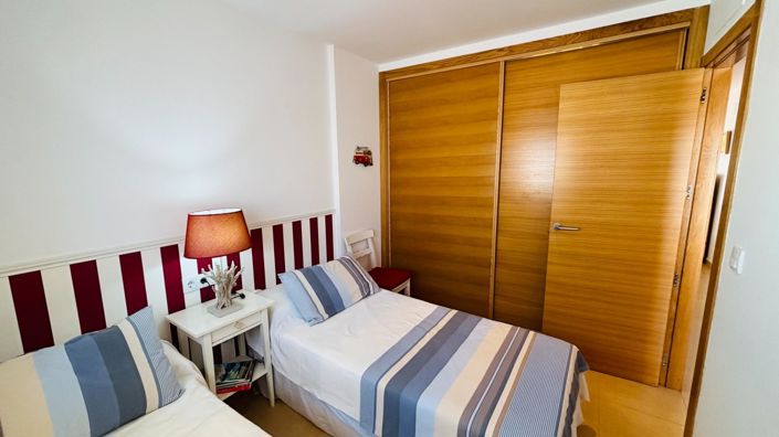 Image No.14-3 Bed Apartment for sale