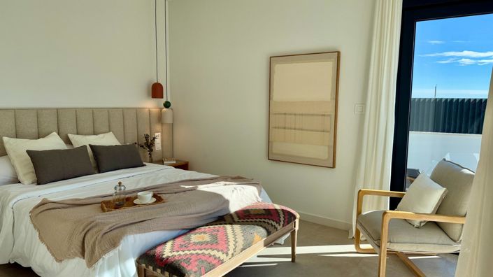 Image No.4-4 Bed Villa for sale