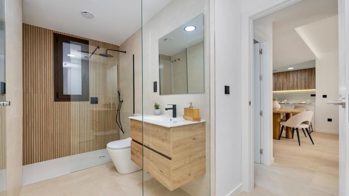 Image No.14-2 Bed Apartment for sale