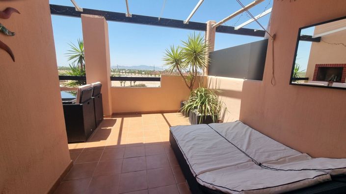 Image No.20-2 Bed Apartment for sale