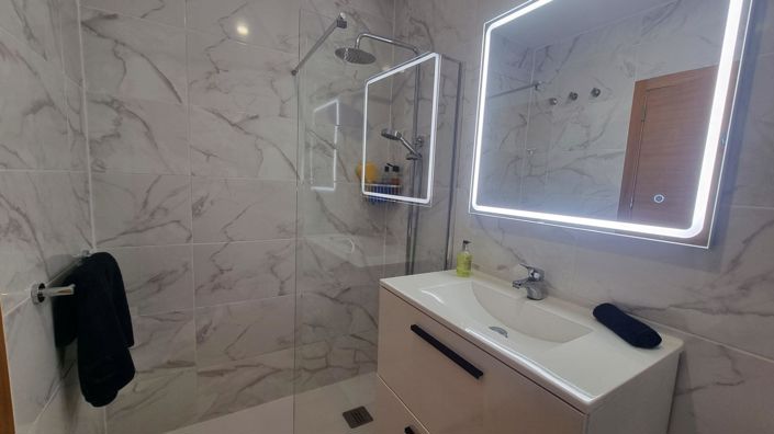 Image No.9-2 Bed Apartment for sale