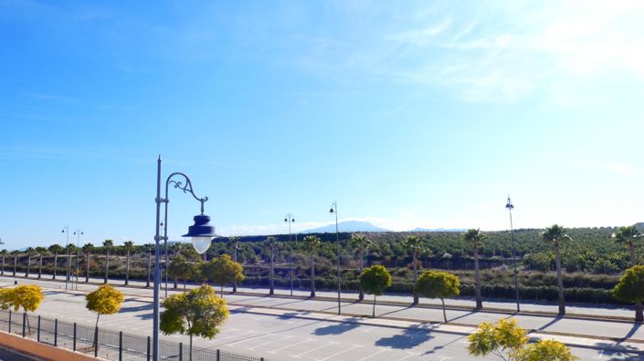 Image No.25-2 Bed Apartment for sale