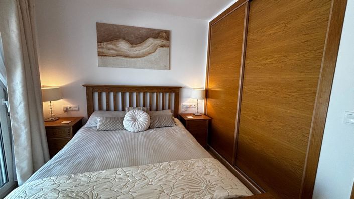 Image No.15-3 Bed Apartment for sale