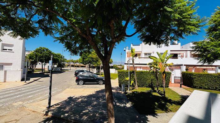 Image No.22-3 Bed Apartment for sale