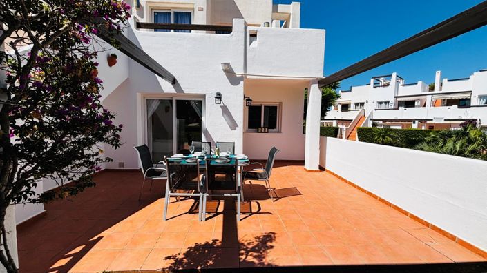 Image No.25-3 Bed Apartment for sale